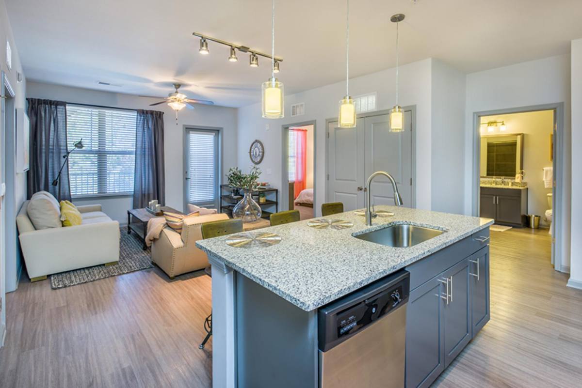 12600 District S Dr, Charlotte, NC 28277 Apartment For Rent 1,400