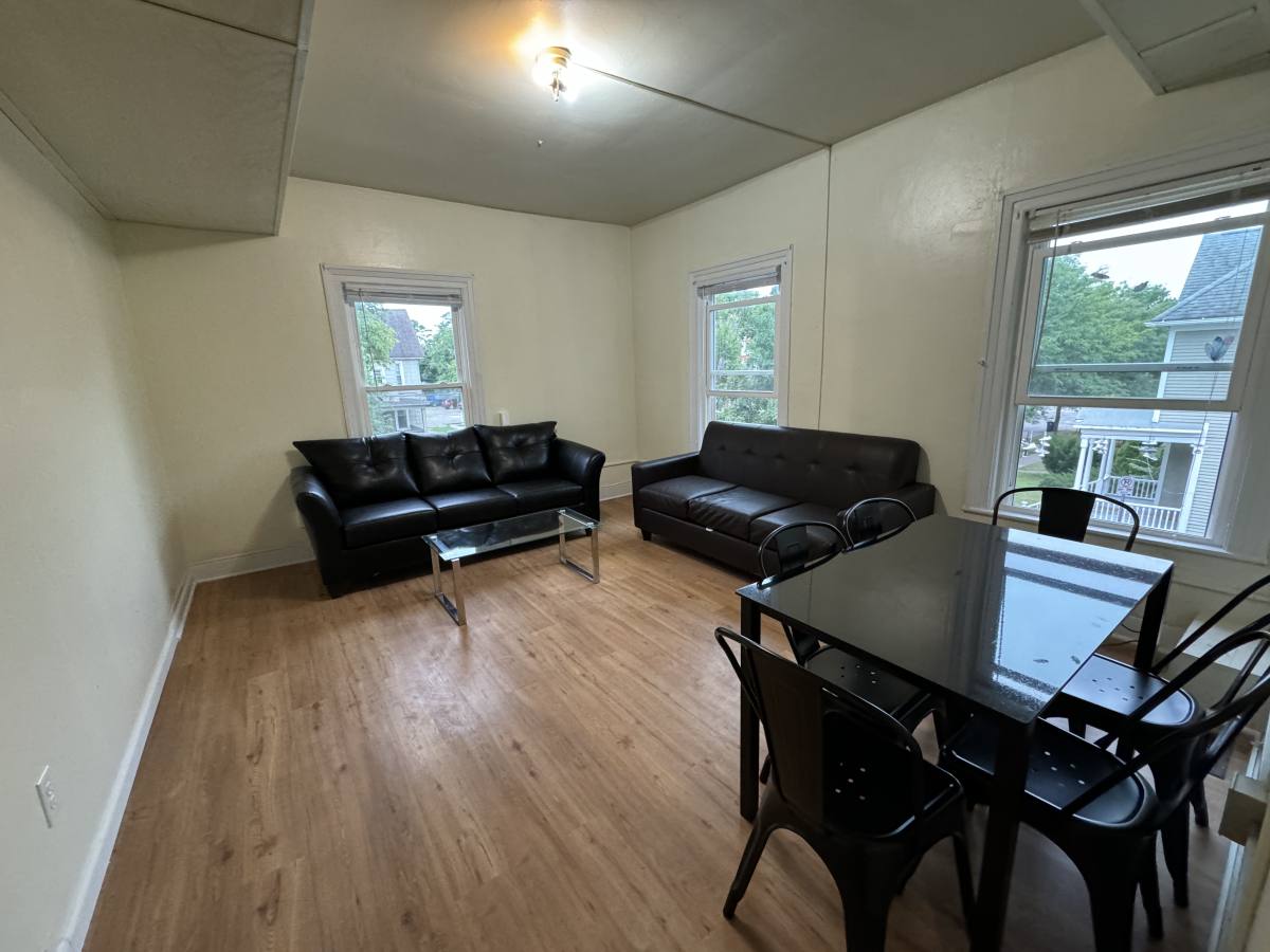 Apartment for rent at 325 E Jefferson #4, Ann Arbor, MI 48104
