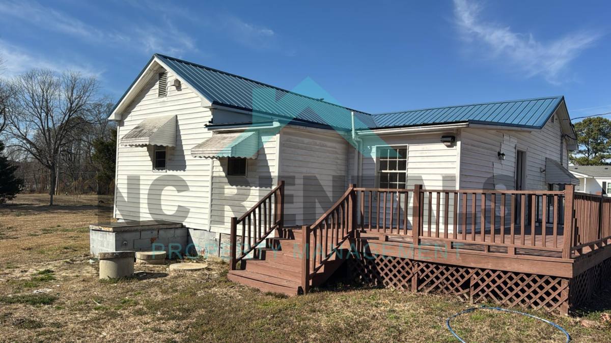 Apartment for rent at 4431 Old Raleigh Rd, Wilson, NC 27893