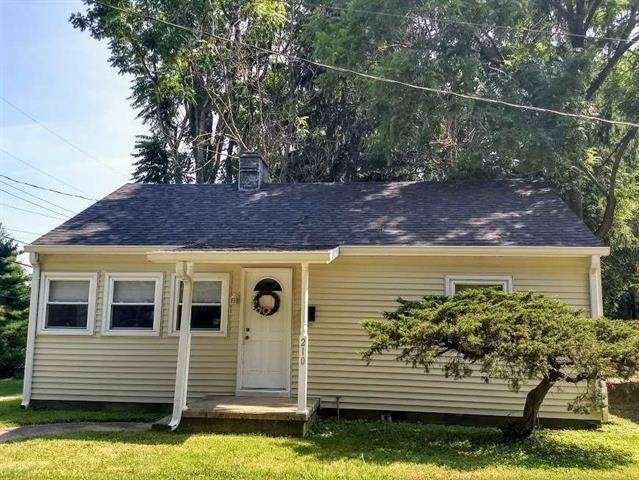 House for rent at 210 E 11th St, Bloomington, IN 47408