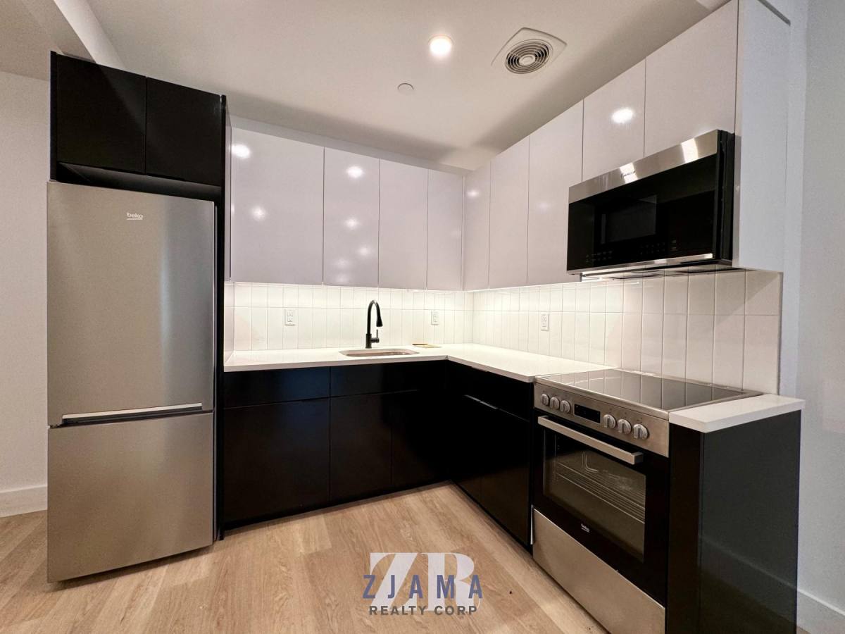 Apartment for rent at 1042 President St #1A, Brooklyn, NY 11225