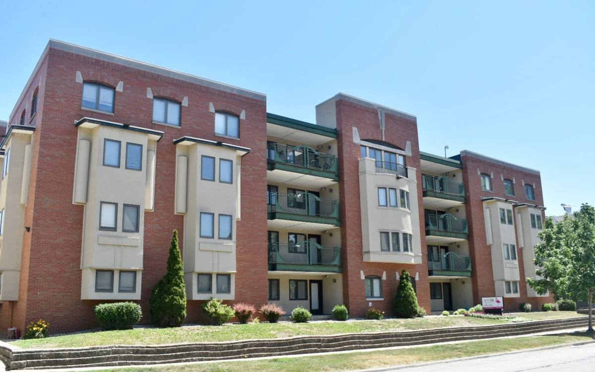 Apartment for rent at 408 E Healey St, Champaign, IL 61820