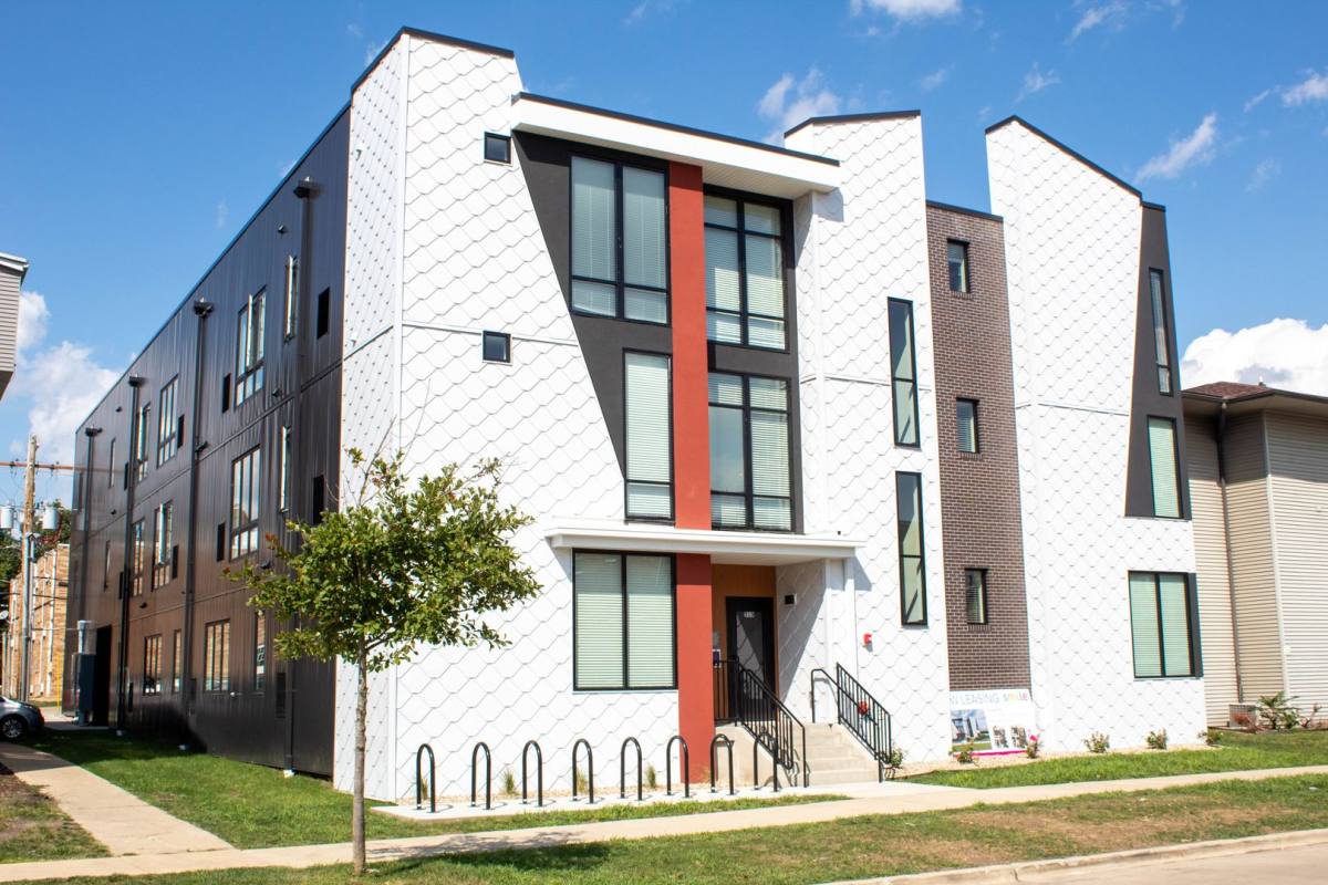 Apartment for rent at 510 E White St, Champaign, IL 61820