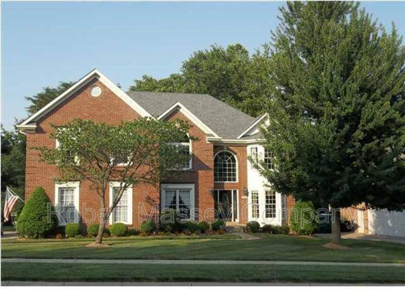 11101 Oakhurst Rd, Louisville, KY 40245 House For Rent 3,495