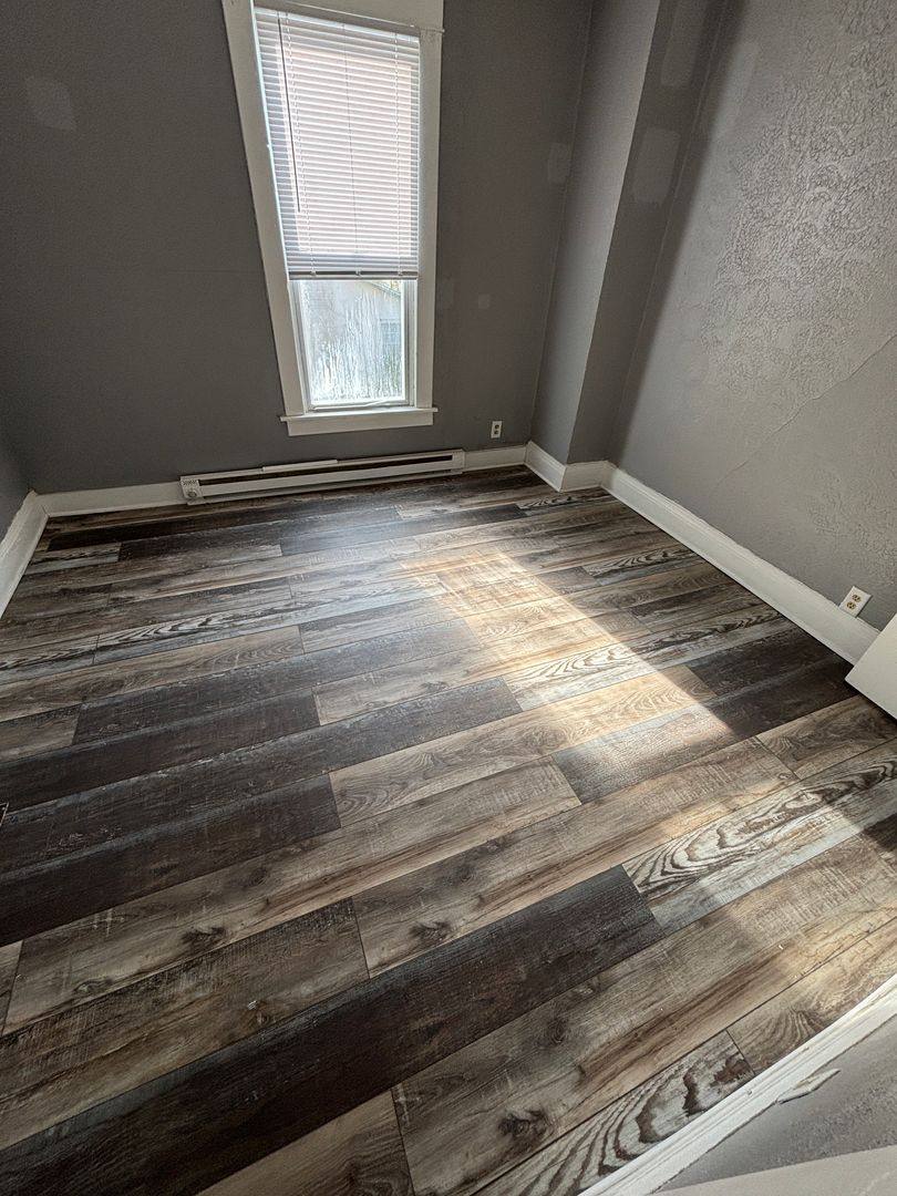 Apartment for rent at 313 Gross St, Elkhart, IN 46516