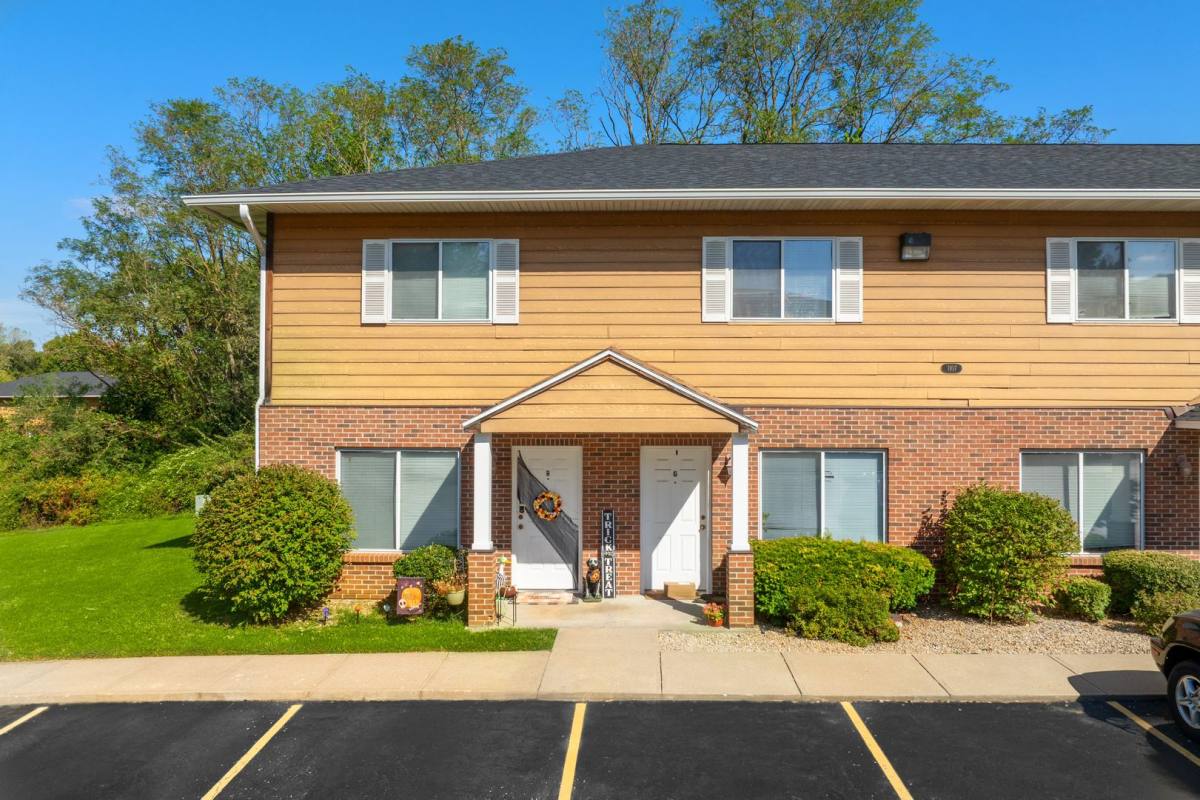 Townhouse for rent at 1103 W Broadway, Columbia, MO 65203
