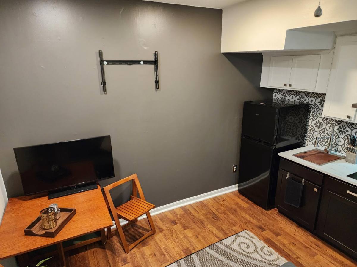 Townhouse for rent at 622 Marianne Lane, Catonsville, MD 21228