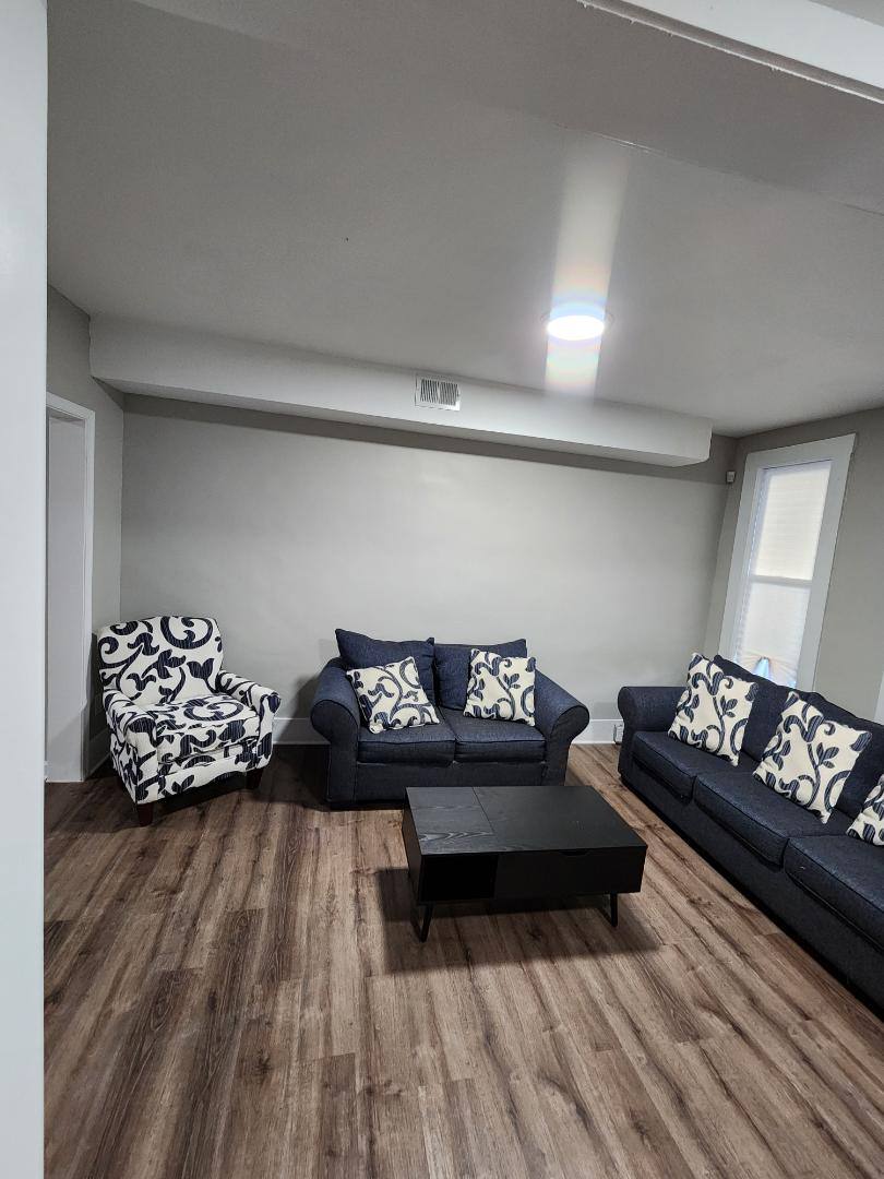 Townhouse for rent at 1624 Montpelier St, Baltimore, MD 21218