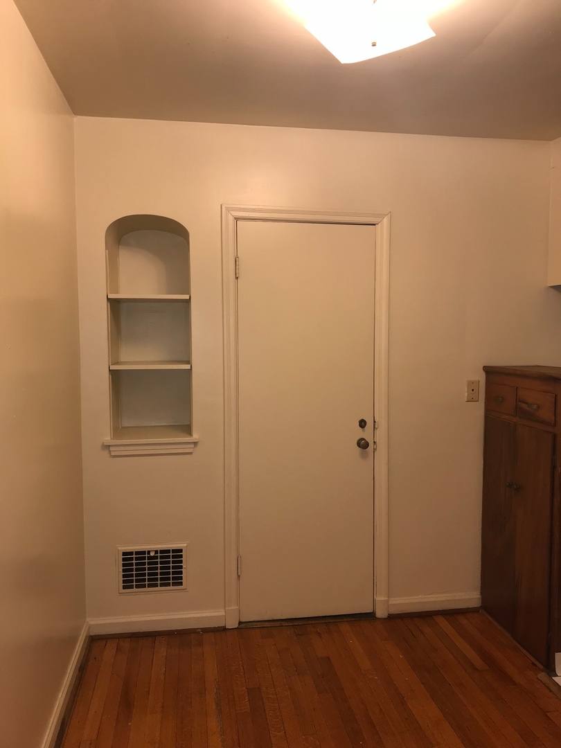 Apartment for rent at 285 E 15th Ave, Columbus, OH 43201