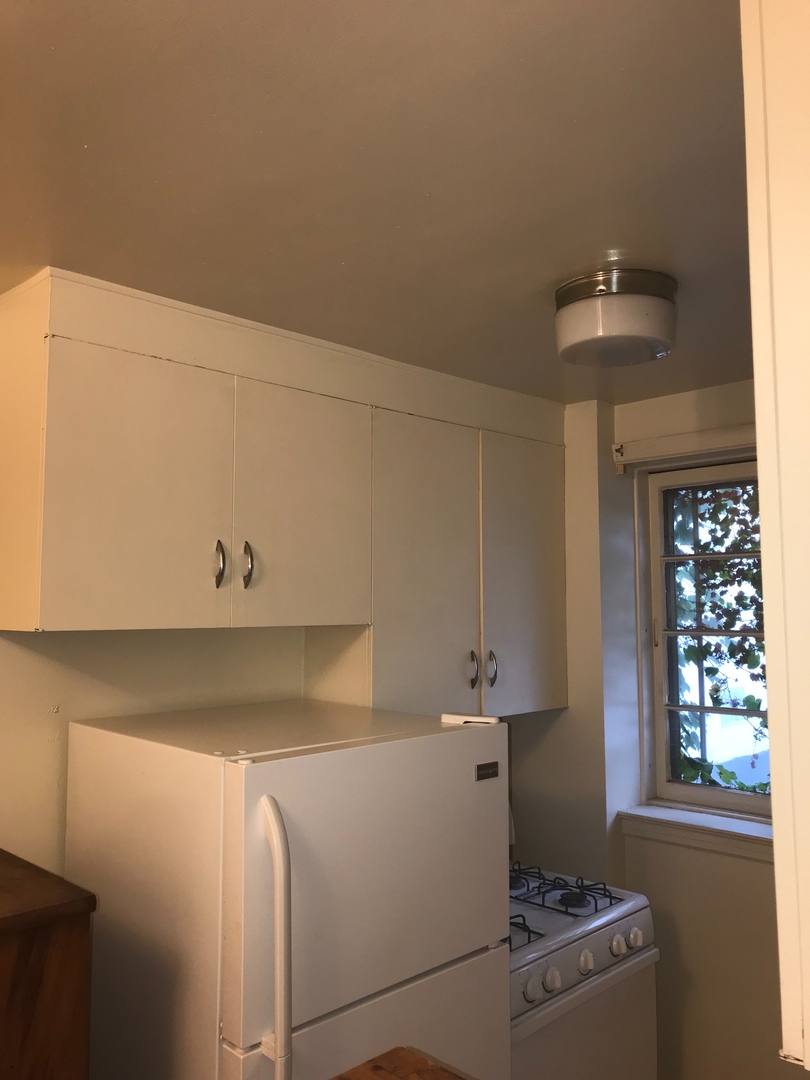 Apartment for rent at 285 E 15th Ave, Columbus, OH 43201