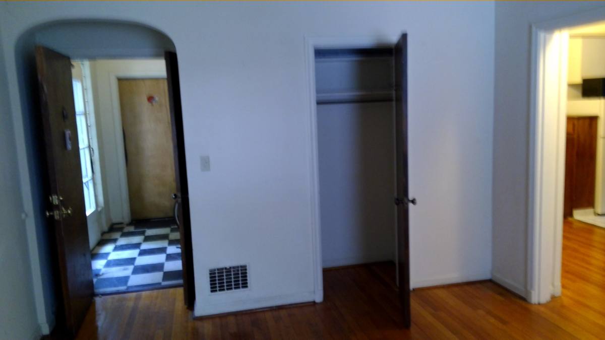 Apartment for rent at 285 E 15th Ave, Columbus, OH 43201