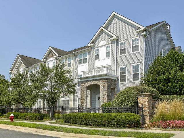 Apartment for rent at 21799 Crescent Park Square #A21, Ashburn, VA 20148
