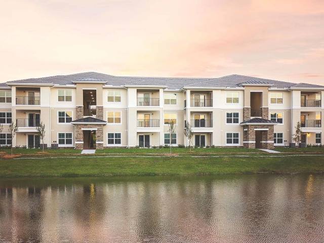 1890 Tatnall Square #D31, Vero Beach, FL 32966