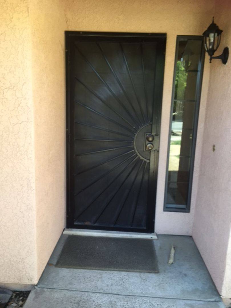 Apartment for rent at 378 San Madele Ave, Coalinga, CA 93210