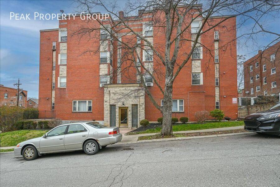 Apartment for rent at 2802 Digby Ave #1, Cincinnati, OH 45219