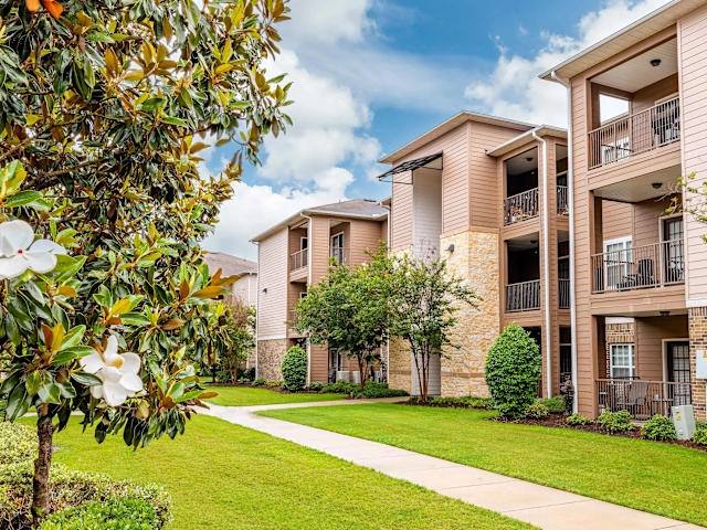Apartment for rent at 3223 Spring Cypress Rd #D22, Spring, TX 77388