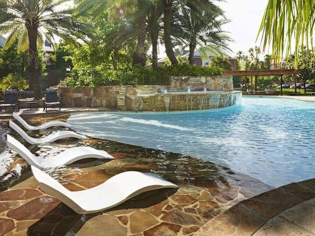 Apartment for rent at 680 W Sam Houston Parkway S #E13, Houston, TX 77042