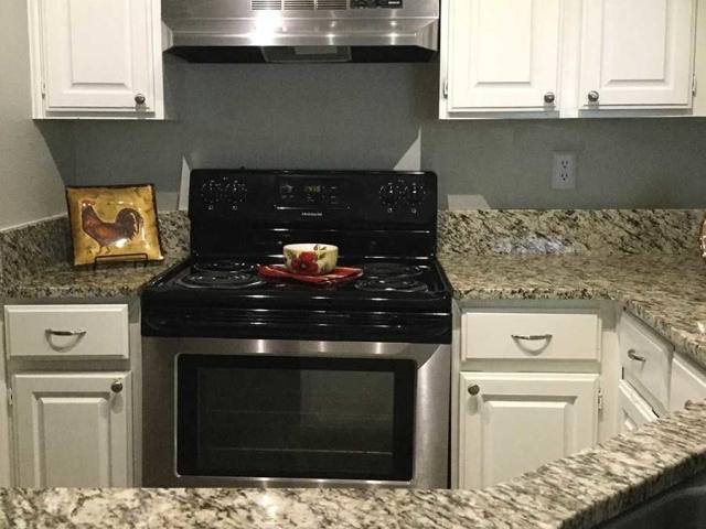 Apartment for rent at 1983 Oakwell Farms Parkway #C22, San Antonio, TX 78218