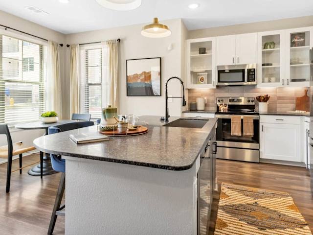 Apartment for rent at 4501 Texas 360 #A11, Grapevine, TX 76051