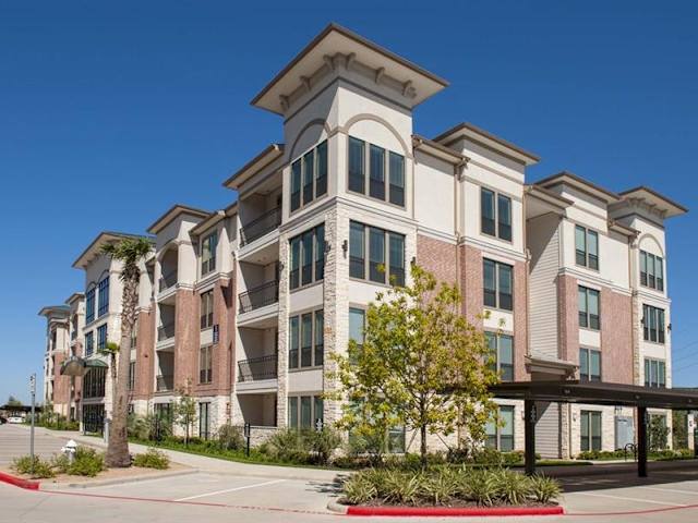 Apartment for rent at 2 Stadium Dr #A22, Sugar Land, TX 77498
