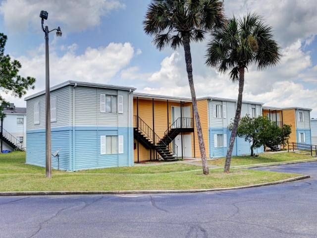 Apartment for rent at 190 N Old Corry Field Rd #D22, Pensacola, FL 32507