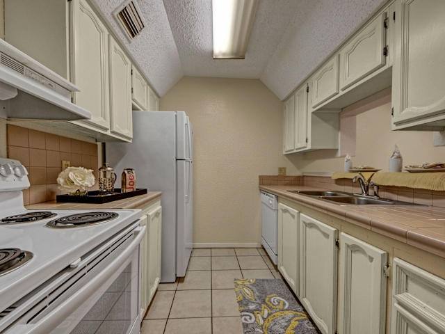 Apartment for rent at 3315 Godfrey St #D32, Midland, TX 79707