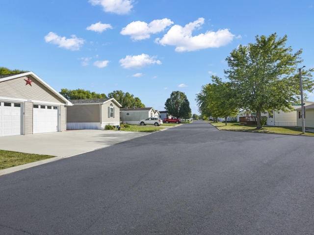 Apartment for rent at 250 SE Laurel St #C13, Waukee, IA 50263