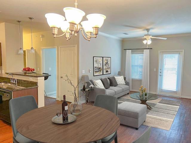 Apartment for rent at 8638 Huebner Rd #D33, San Antonio, TX 78240