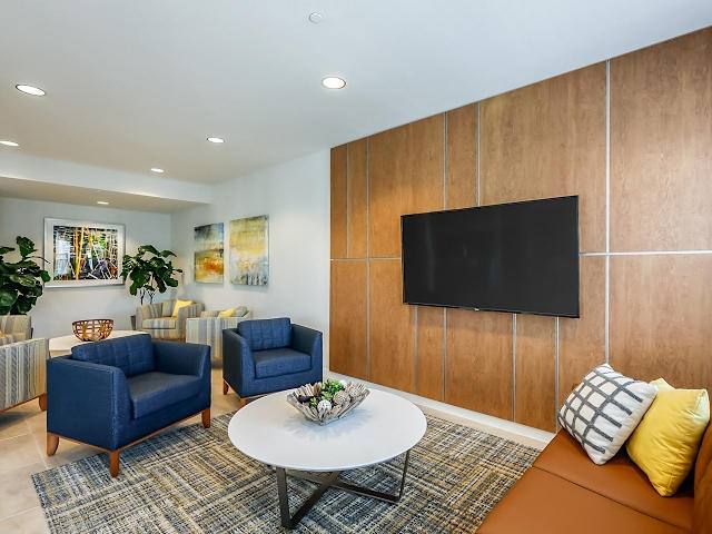 Apartment for rent at 2915 Ave H #D23, Galveston, TX 77550