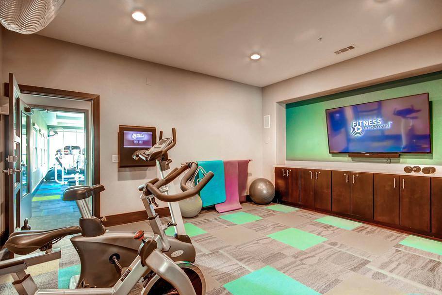 10185 Park Meadows Dr, Lone Tree, CO 80124 Apartment For Rent