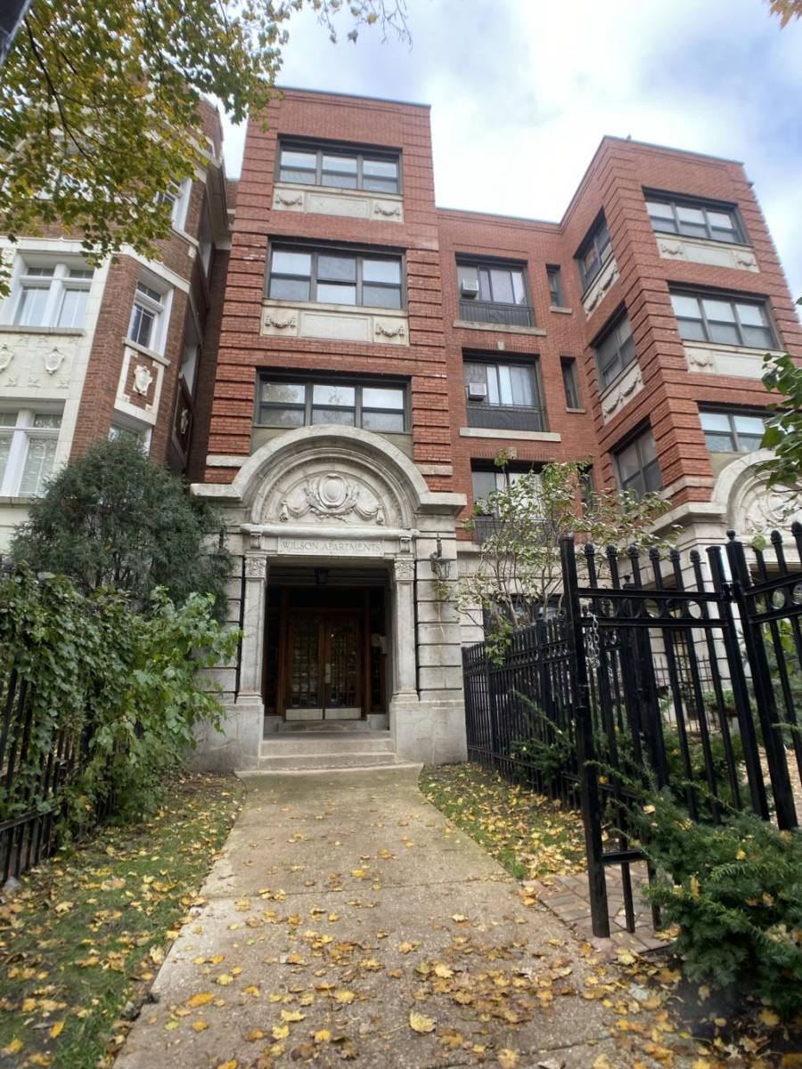 Apartment for rent at 4554 N Malden #206, Chicago, IL 60640