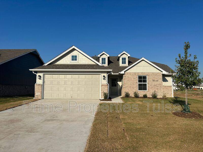 Willow Creek Estates 13416 S 95th E Ave, Bixby, OK 74008 House For
