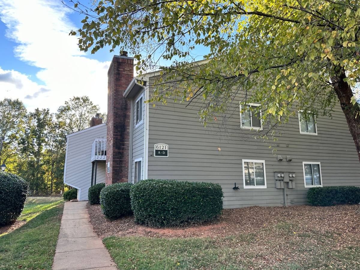 Condo for rent at 6121-B Heathstone Lane, Charlotte, NC 28210