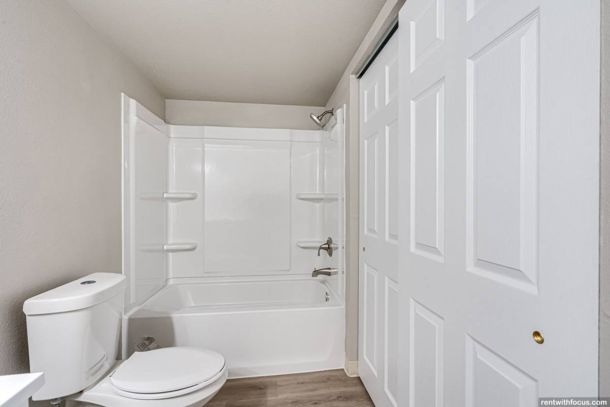 Apartment for rent at 2975 W Lawrence St, Appleton, WI 54914