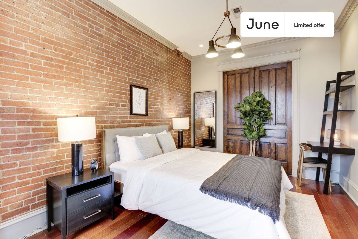 Apartment for rent at 814 9th St NE #A, Washington, DC 20002