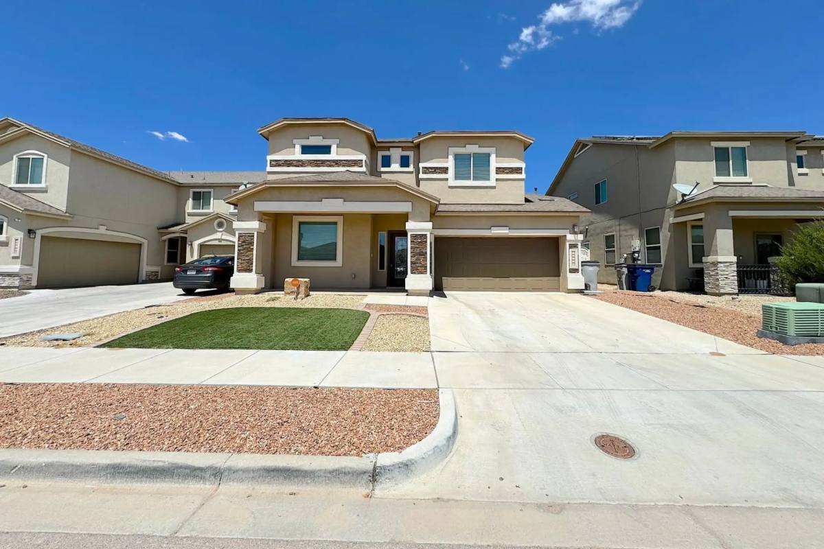 13113 Cozy Cove Ave, El Paso, TX 79938 House For Rent 2,035