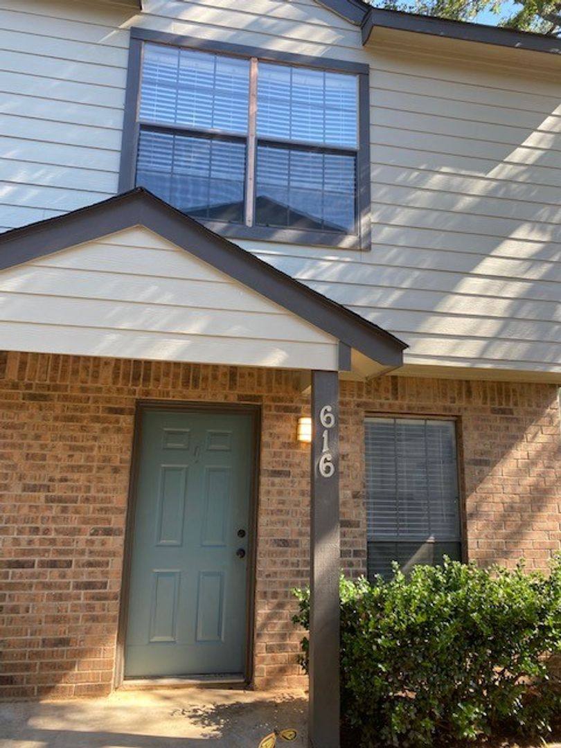 Condo for rent at 616 W Collins, Denton, TX 76201