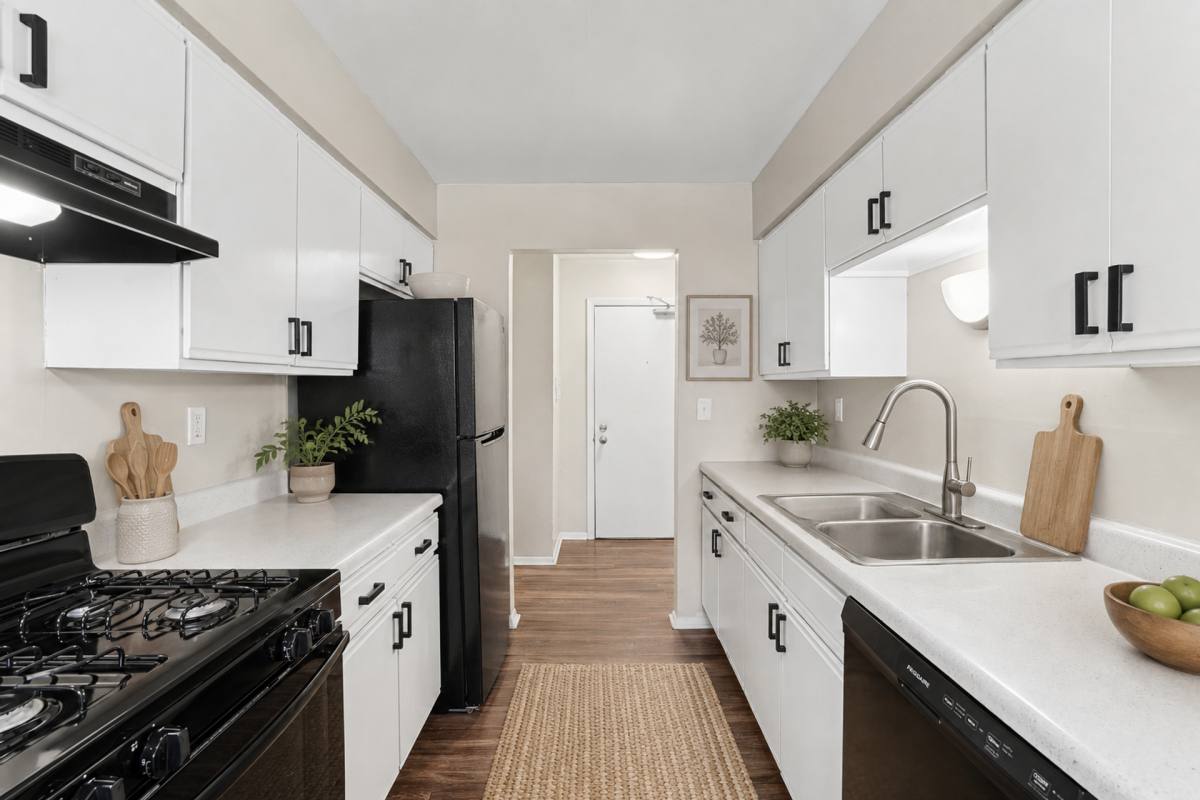 Apartment for rent at Country Chalet, 2904 31st St, Zion, IL 60099