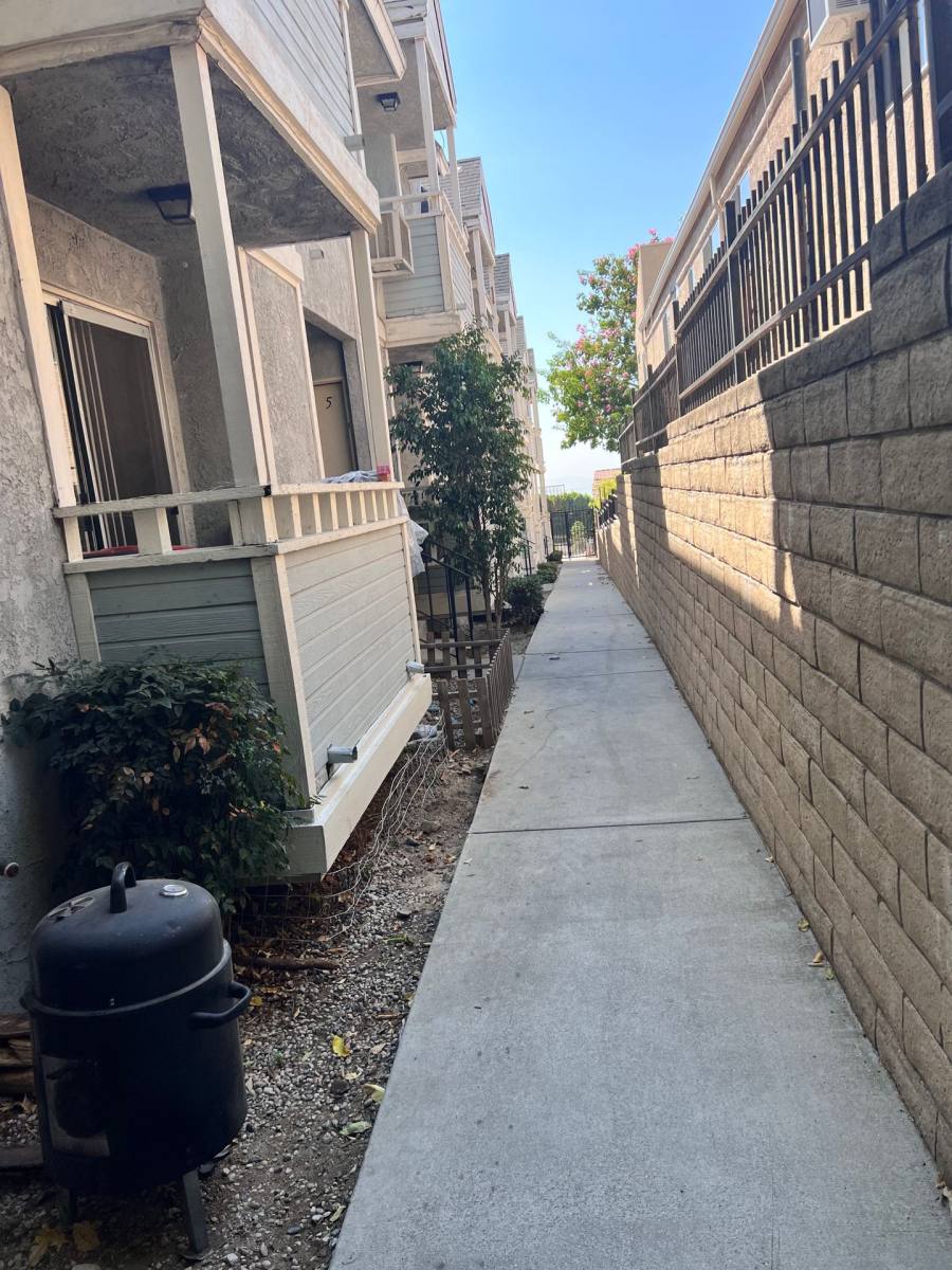 10346 Commerce Ave, Tujunga, CA 91042 Apartment For Rent