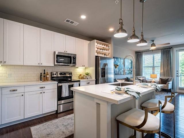 Apartment for rent at 4217 Swiss Ave #E11, Dallas, TX 75204