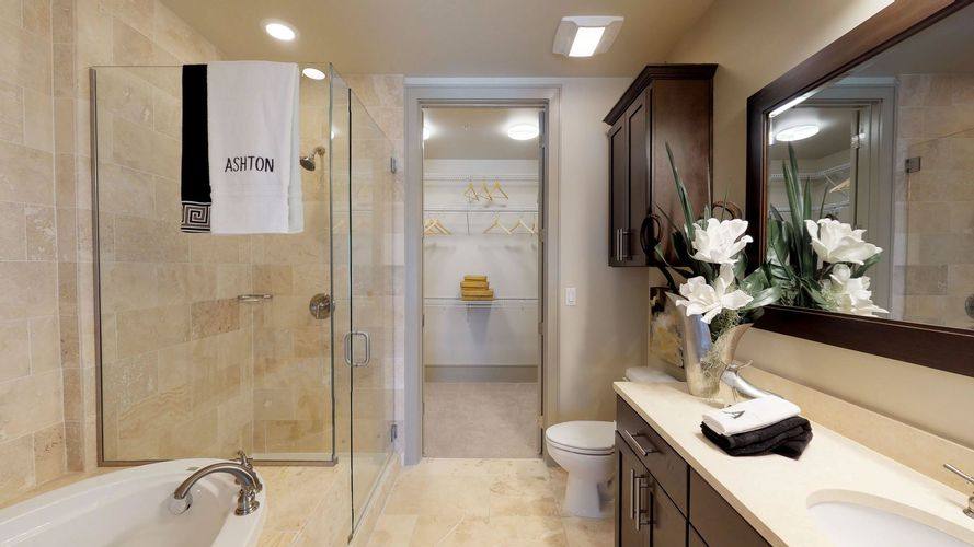 Apartment for rent at 100 Colorado St, Austin, TX 78701