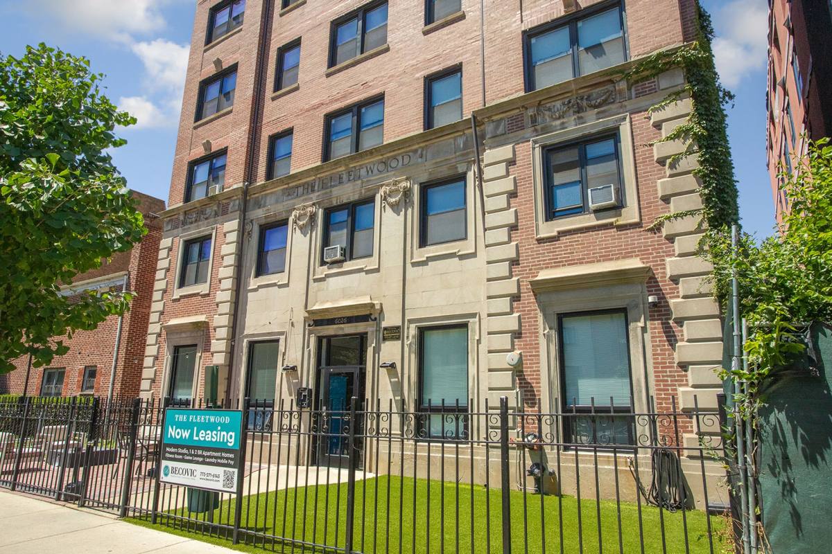 Apartment for rent at 6026 N Winthrop, Chicago, IL 60660