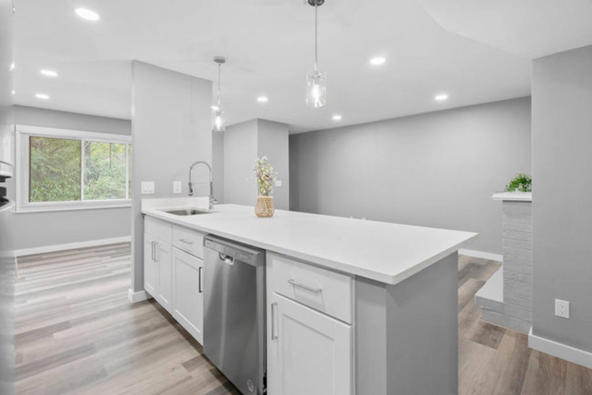 Apartment for rent at 2220 E 7th St, Charlotte, NC 28204