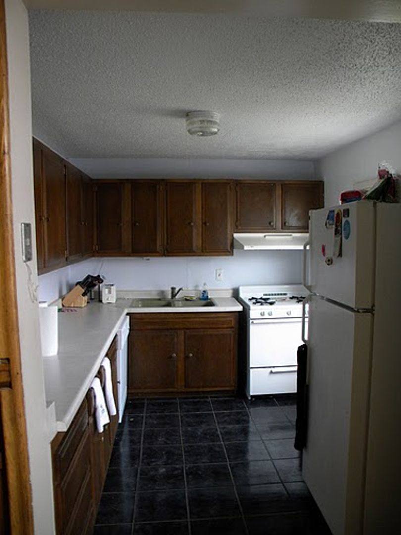 Apartment for rent at 628 4th St SE, Minneapolis, MN 55414