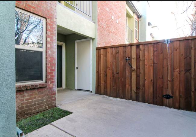 Apartment for rent at 4622 Monarch St, Dallas, TX 75204