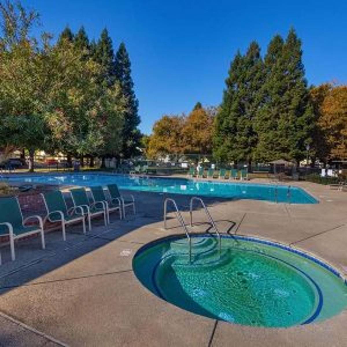Apartment for rent at 2763 River Plaza Dr, Sacramento, CA 95833