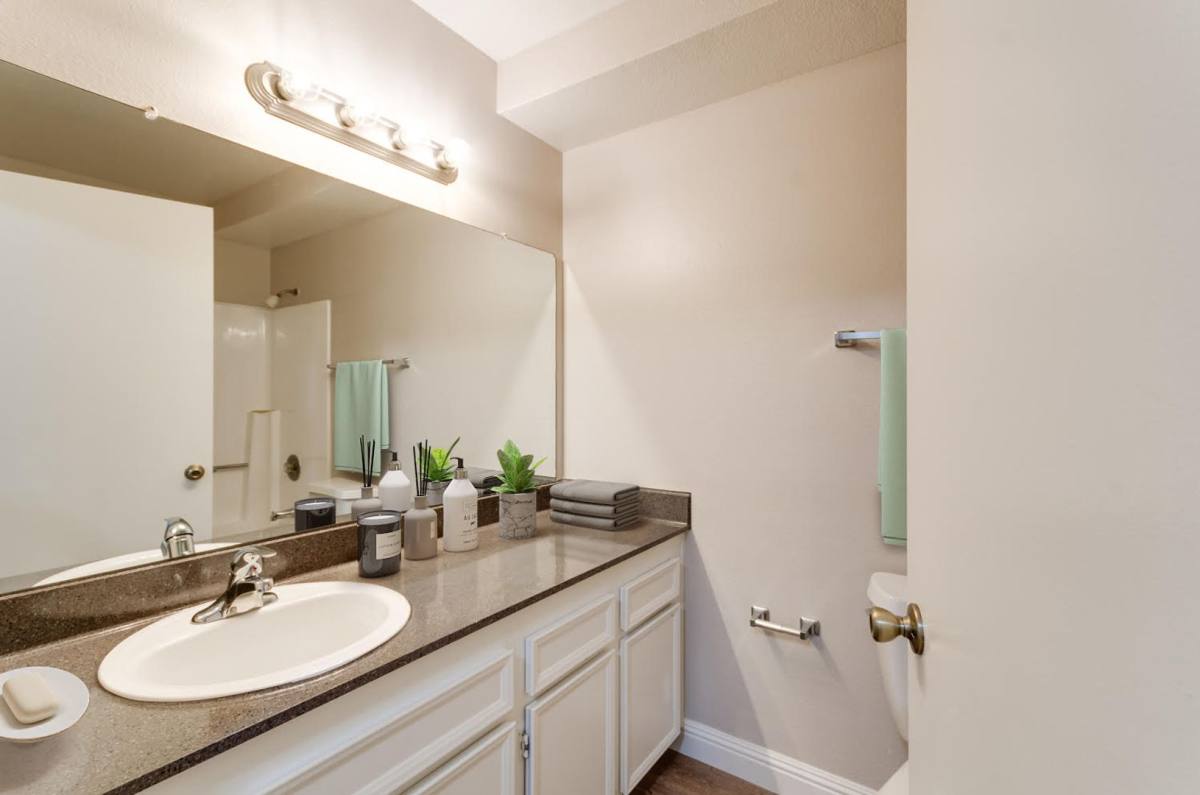 Apartment for rent at 5584 Hardy Ave, San Diego, CA 92115