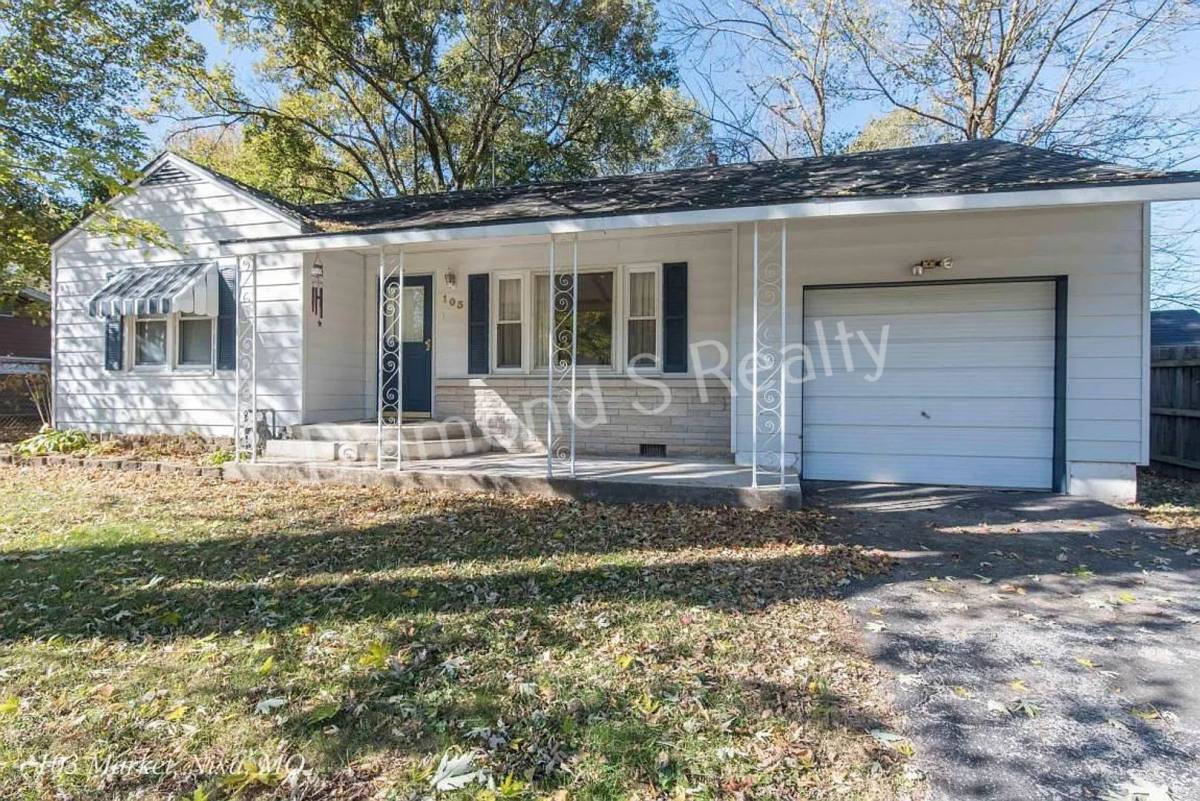 103 S Market St, Nixa, MO 65714 RentalSource