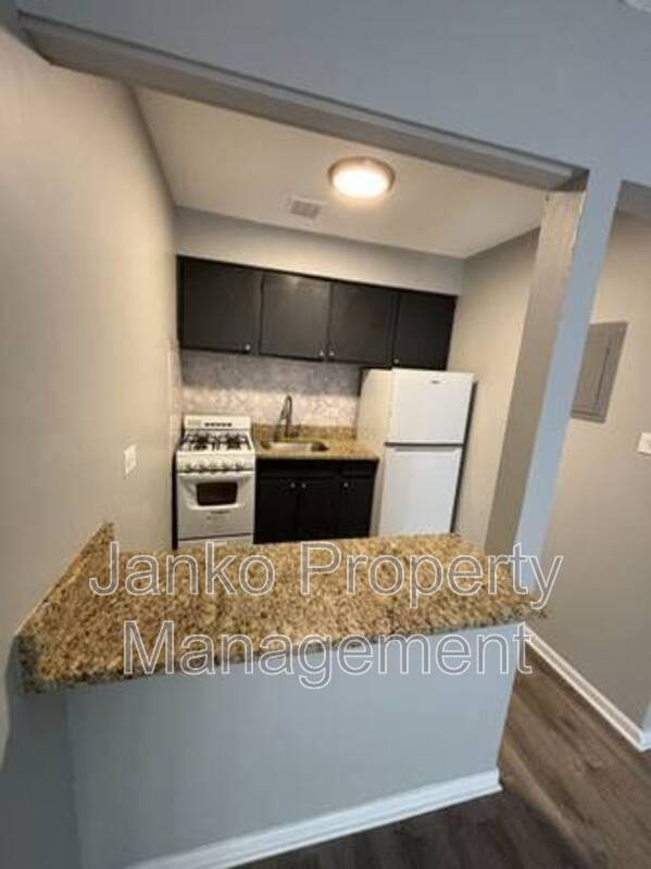 Apartment for rent at 3333 Commercial Ave #1, Chicago Heights, IL 60411