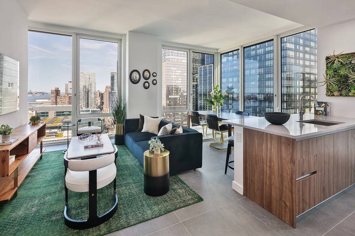 Apartment for rent at 606 W 30th St #46GG, New York, NY 10001